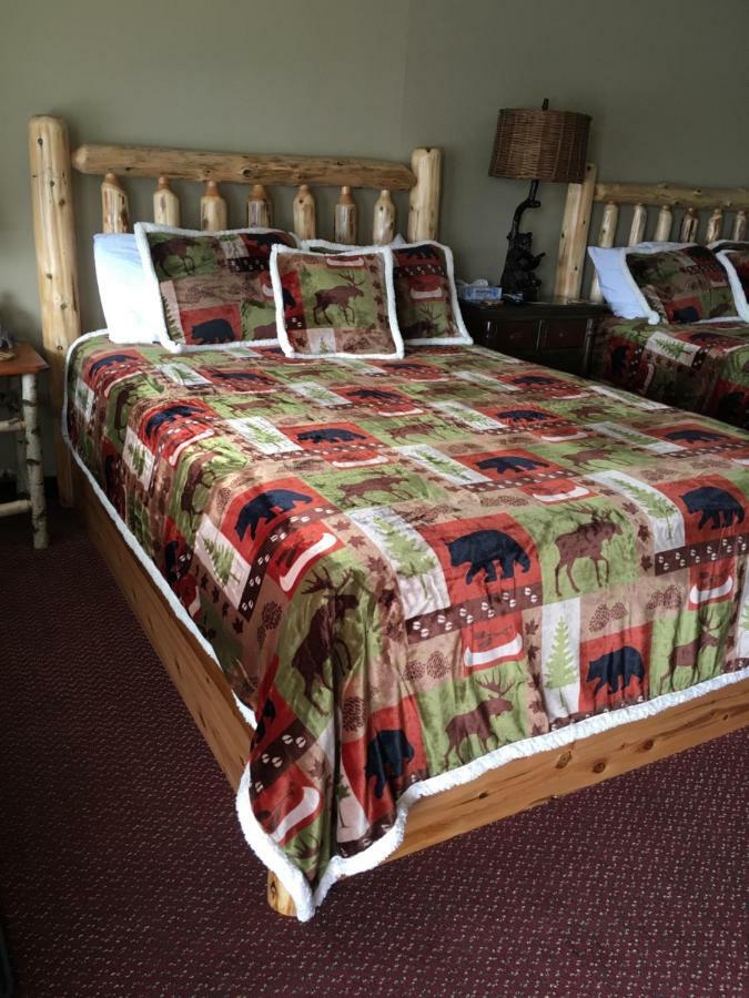 Warrensburg Inn & Suites - 6 Mi To Lake George Εξωτερικό φωτογραφία